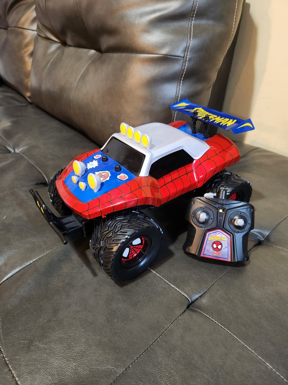 Marvel Spider-Man Red, Blue & White RC Monster Truck